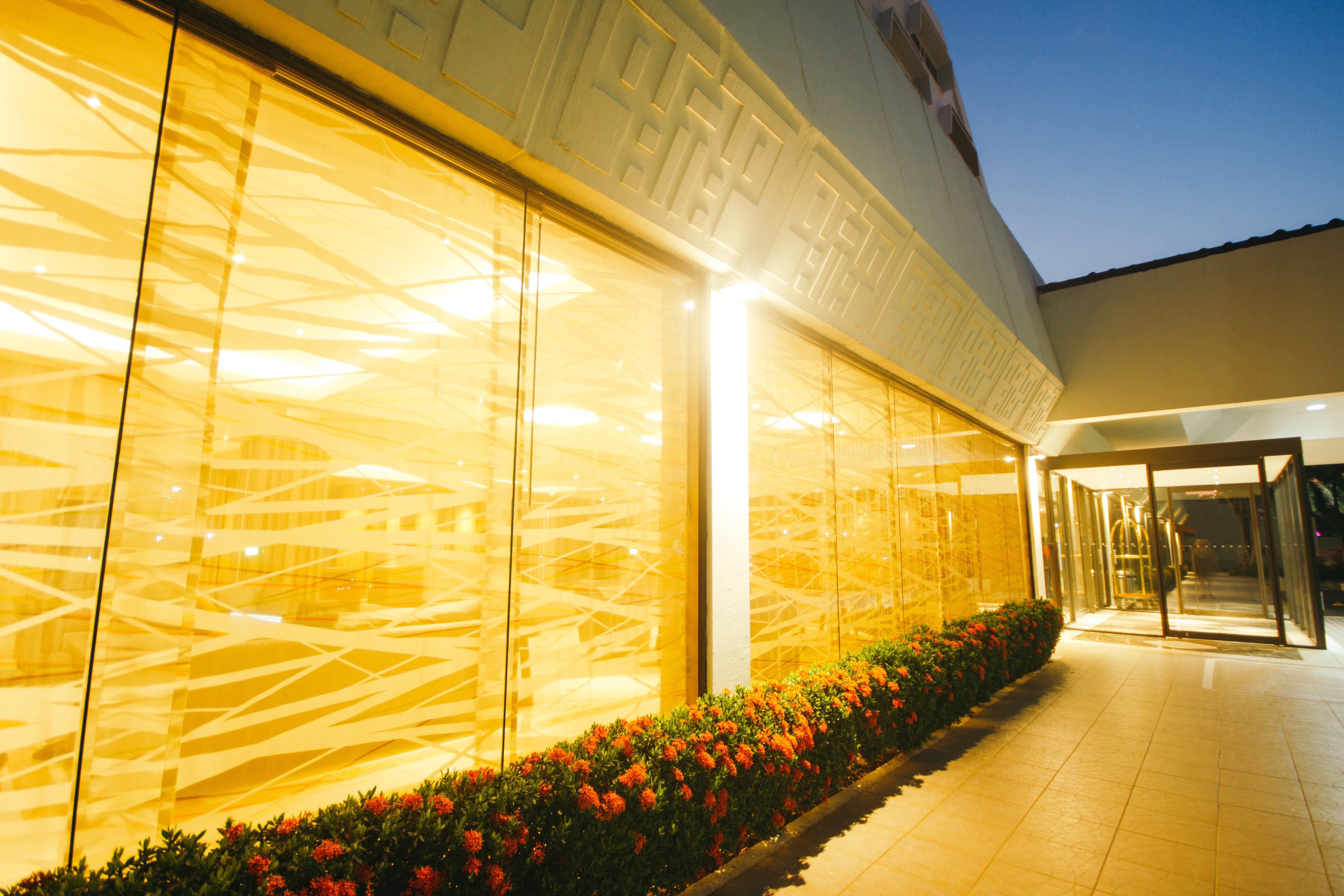 Crowne Plaza Managua By Ihg Hotel Exterior photo