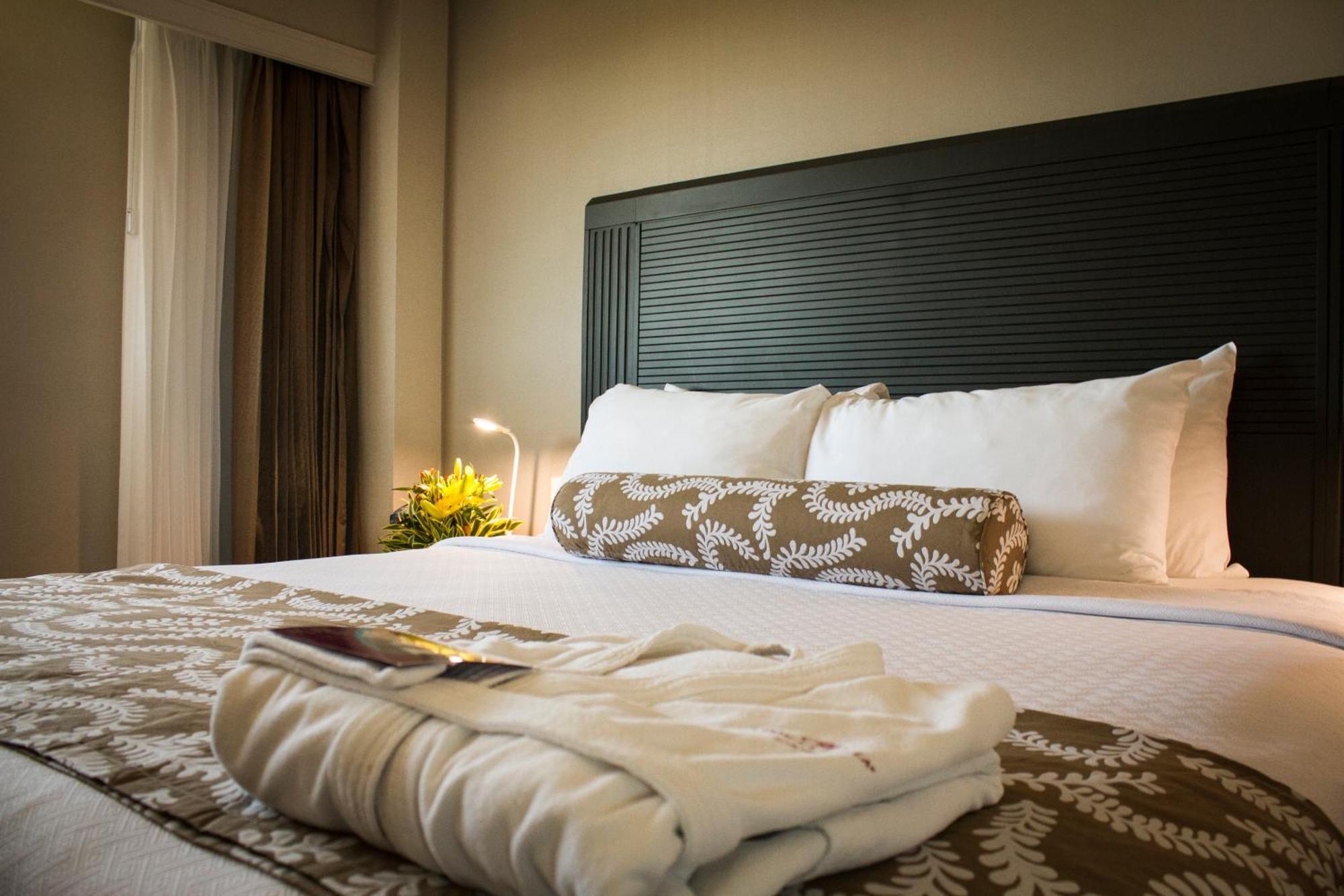 Crowne Plaza Managua By Ihg Hotel Exterior photo